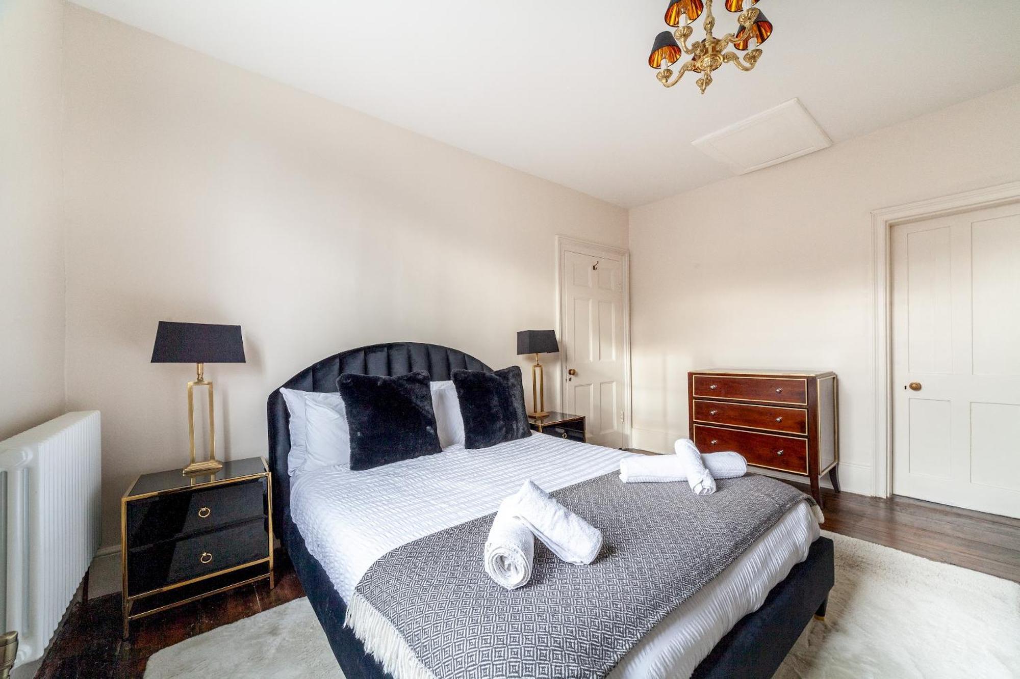 The New Cross Premier Rooms Londyn Zewnętrze zdjęcie